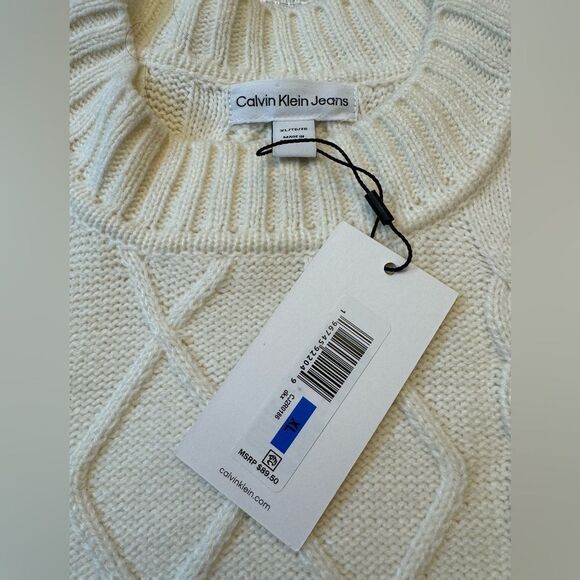 NWT Calvin Klein cable knit sweater with unique sleeves. Size XL ivory cream - Picture 4 of 11
